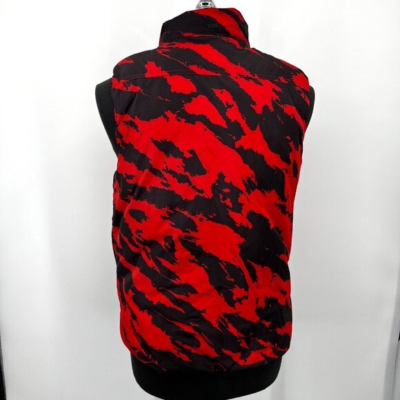 Scotch and Soda Reversible Red‎ Camo Vest with Navy Solid - Picture 4 of 13